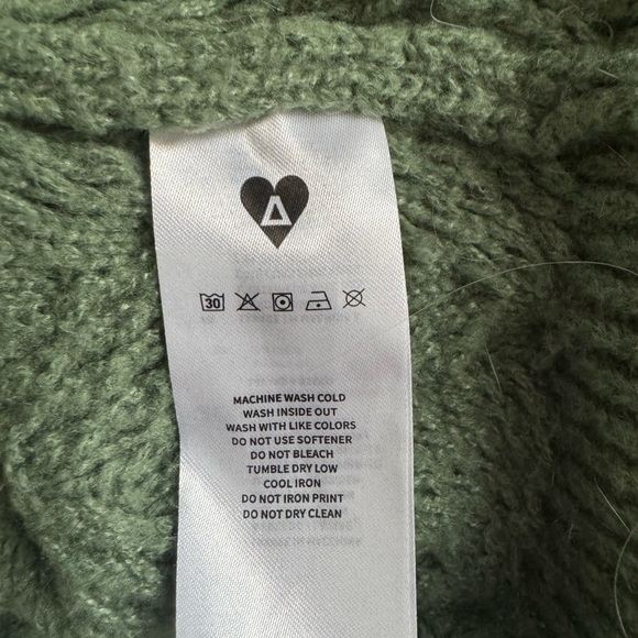 Aelfric Eden Green Heavy Sweater - Picture 4 of 5